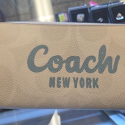 Coach wallet