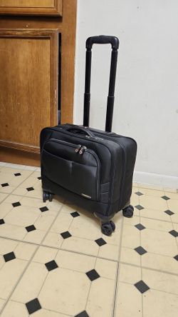 Samsonite Carry-on Luggage In Excellent Shape 
