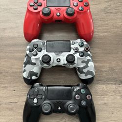 PS4 Controllers 