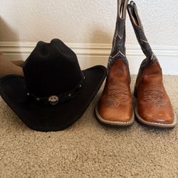Kids Cowboy Boots  Size 2 Medium And Hat Size L 