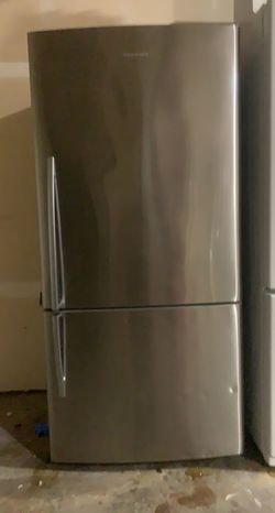 Fisher & paykel Fridge