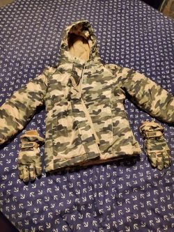 Girls Winter/ Snow Jacket And Gloves
