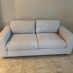 Love seat