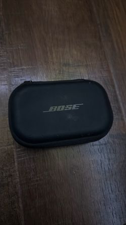 BOSE HEADPHONE POWERBANK CASE