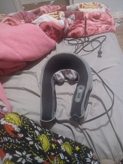 Neck massager