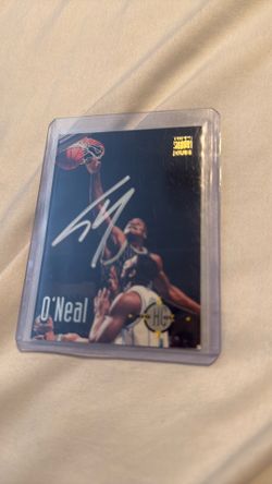Signed Shaq Basketball Card