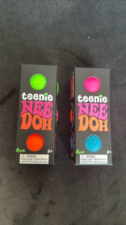 New Teenie Needoh groovy Glob