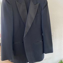 Men’s tuxedo