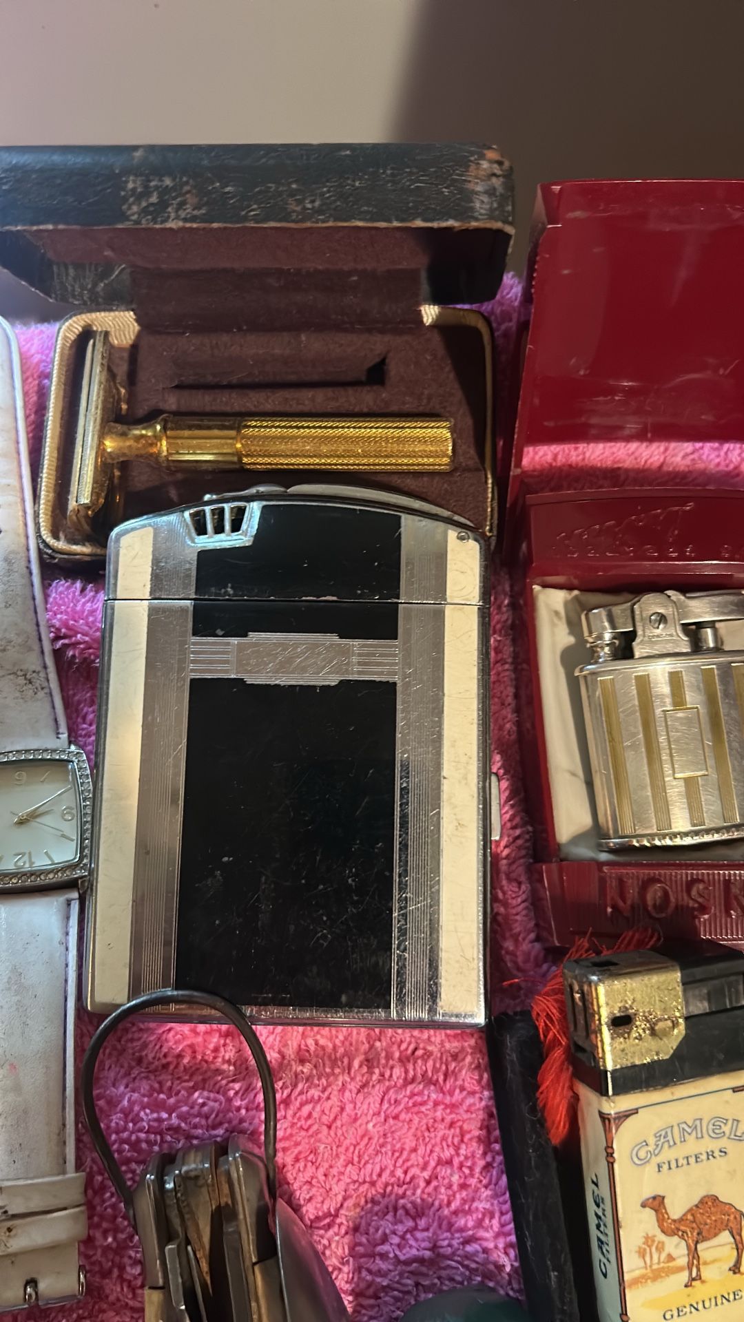 2 Lighters For 20