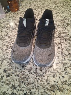 Puma Knit Running Sneakers