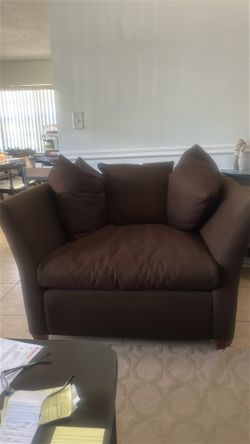 Oversized chair