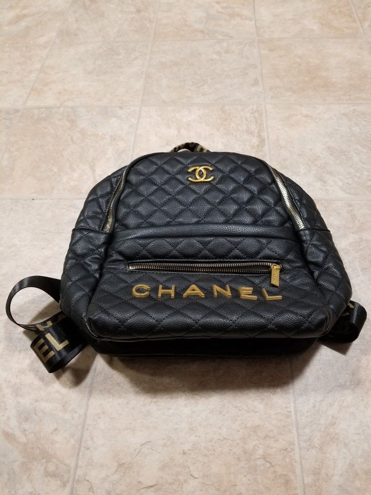 Chanel vip online backpack