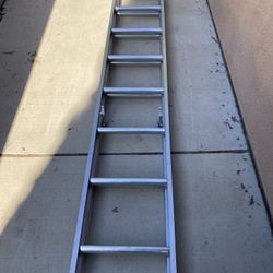 Aluminum Extension Ladder  16’