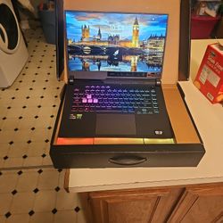 BRAND NEW, ASUS GAMING CUMPUTER!!!