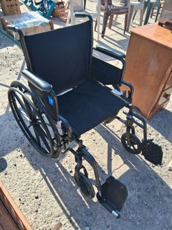 All size wheelchairs read post