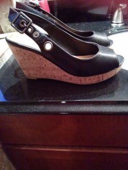 size 8 wedges