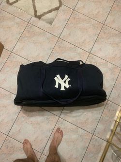 Official New York Yankee MLB/MiLB Gear/Catching Bag