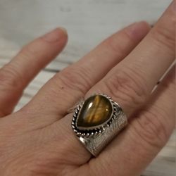 Tigers Eye Natural Stone & S Silver Ring