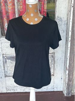 32 Degrees Cool Women’s Size Medium Black Cotton T-Shirt
