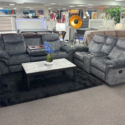 Amazing Deal👍Beautiful Grey Sofa&Loveseat With 4x Recliners 🚨Rocking Loveseat !!
