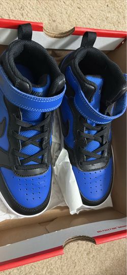 Boys shoes