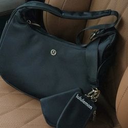 Alo Bag Plus Keychain 