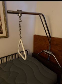 Bed Trapeze Bar