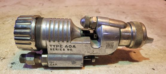 DEVILBISS TYPE AGA Paint Spray Gun CAP 765