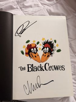 Black crowes Autographed Book