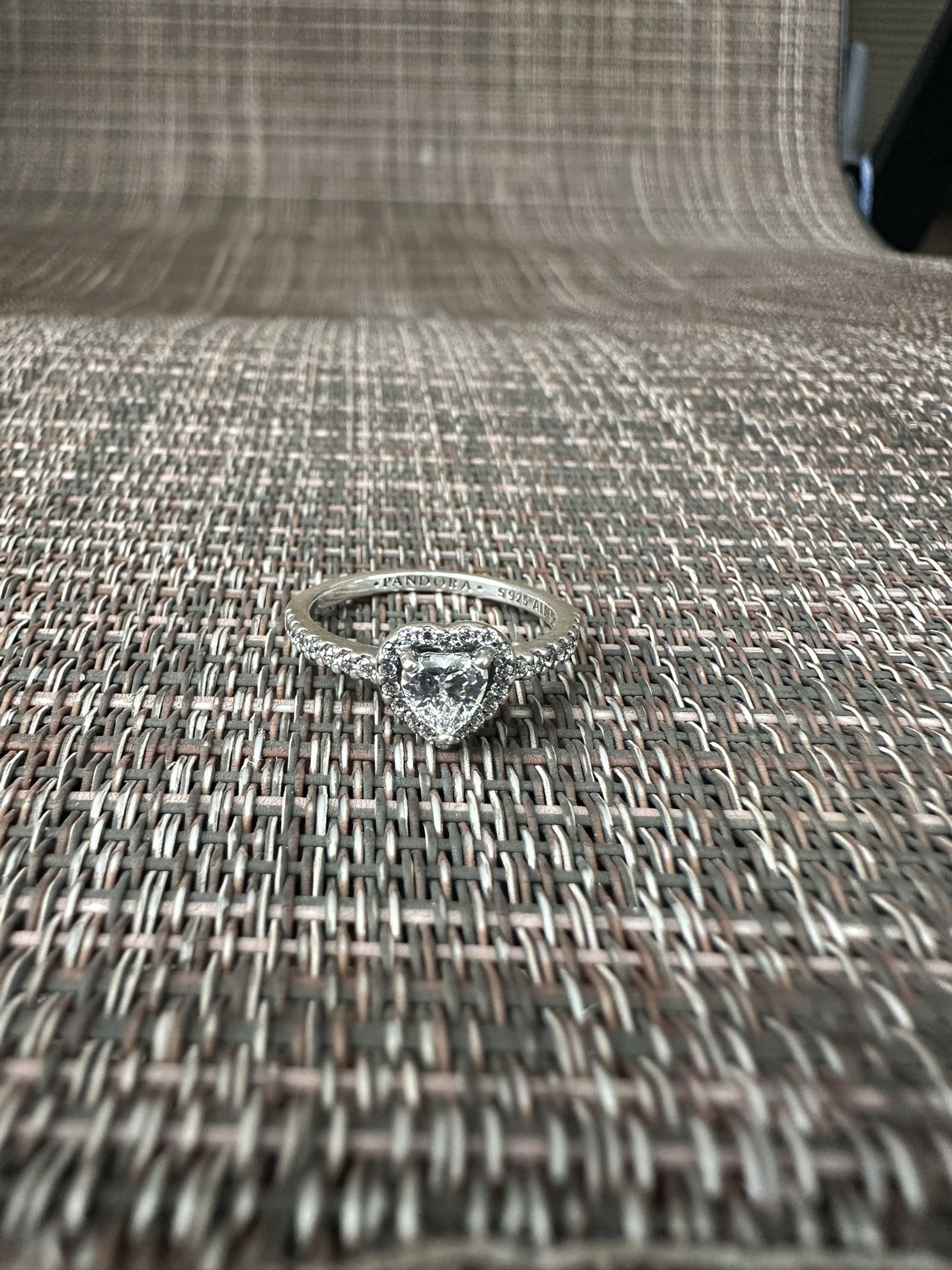 Pandora Elevated Heart Ring Size 7