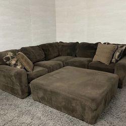 Large Brown Oversized Sectional Couch W/ Ottoman And Free Pillows