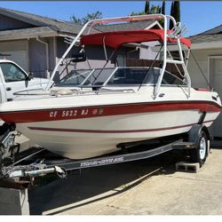 Boat -  “SEASWIRL”  Ski Boat (1993) With Trailer