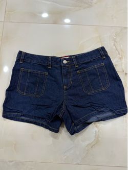 Old Navy Women’s Jean Shorts Size 8