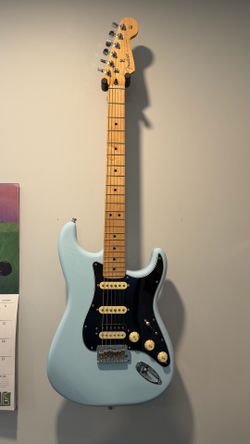 Fender Player Stratocaster HSS