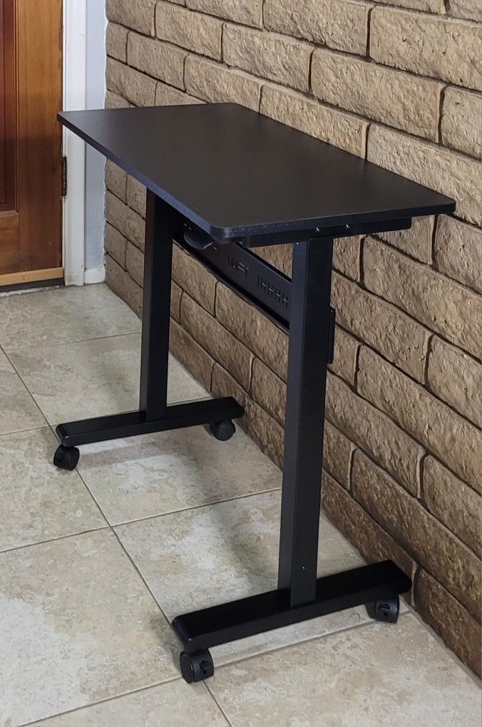 Non-Electric Auto-Lifting Standing Desk / Walking Pad Desk Table