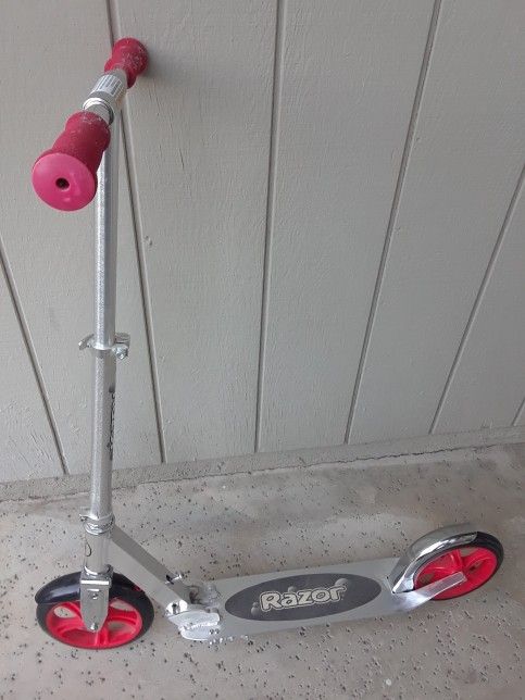 Razor Scooter