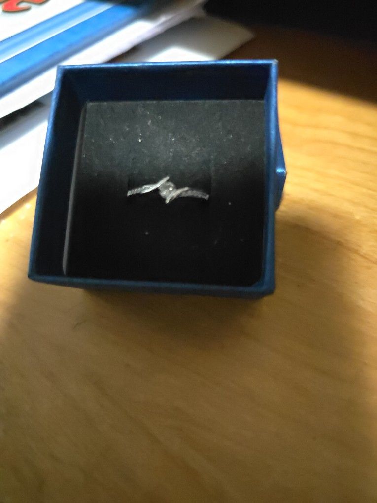 Size 6 Sterling Silver Promise Ring