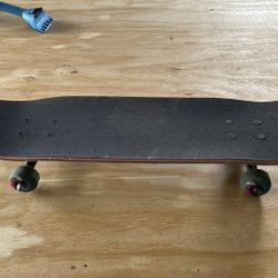 Cruiser Skateboard 