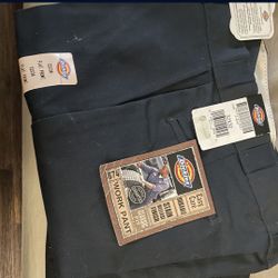 New Pair Of Dickies 32x30