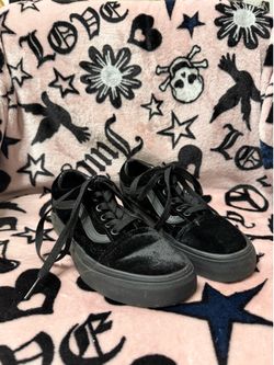 Velvet vans size 5 women