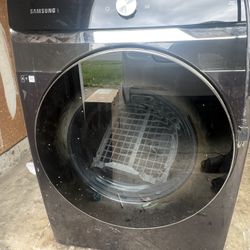 Brand New Smart Gas Dryer (Never Used) – Great Deal