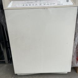 GE Tristan XL Dishwasher 