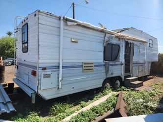Travel trailer non operational scrap only