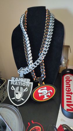 New cubin sports chains available