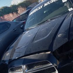 2014 DODGE CHARGER PARTS ONLY 