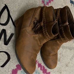 Botas Cortas Color Café Mujer 