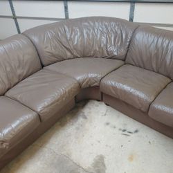 3 Pieces Genuine Italian Made Leather Sectional Sofa With 5 Pillows