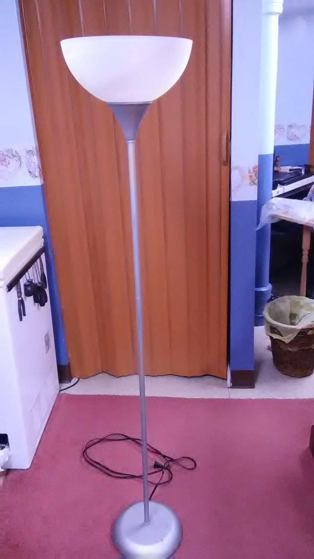 PRICE DROP - Torchiere Floor Lamp - Pick-up Only!