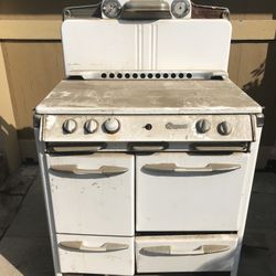 Antique Okeefe & Merritt Stoves