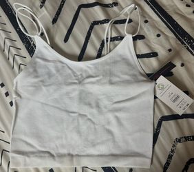 Ladies Crop Top — BRAND NEW W/ TAGS!